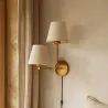 Gouden wandlamp met kabel en twee kappen - Bretaña image 7